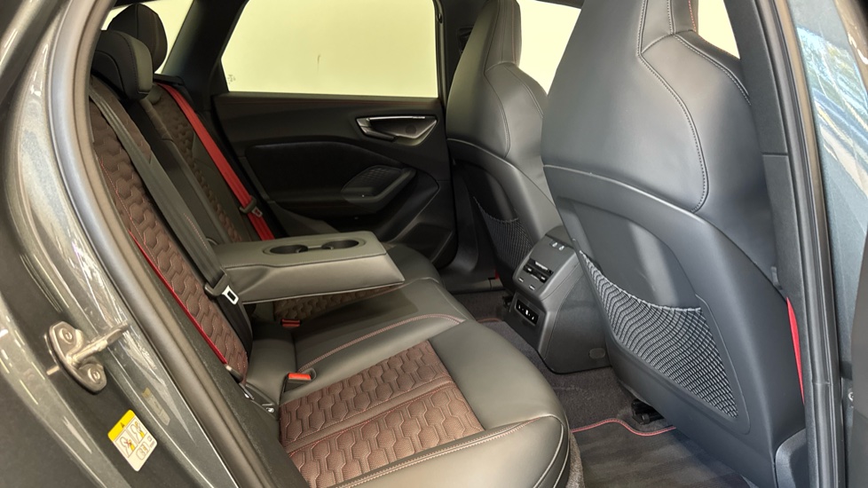 Audi RS5 RS 5 TFSI e Qtro Perform Vorsprung 5dr Tiptronic Estate - Image 23