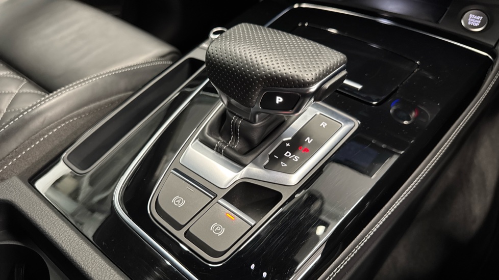 Audi Q5 40 TDI Quattro Edition 1 5dr S Tronic Diesel Estate - Image 13