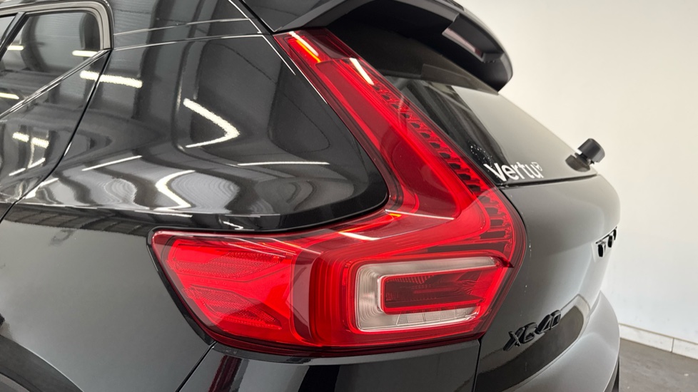 Volvo XC40 2.0 B3P Plus Black Edition 5dr Auto Petrol Estate - Image 45