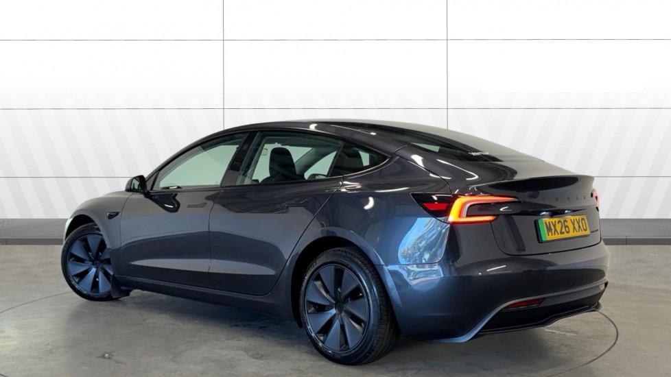 Tesla Model 3 Long Range AWD 85kWh 4dr Auto Electric Saloon - Image 2