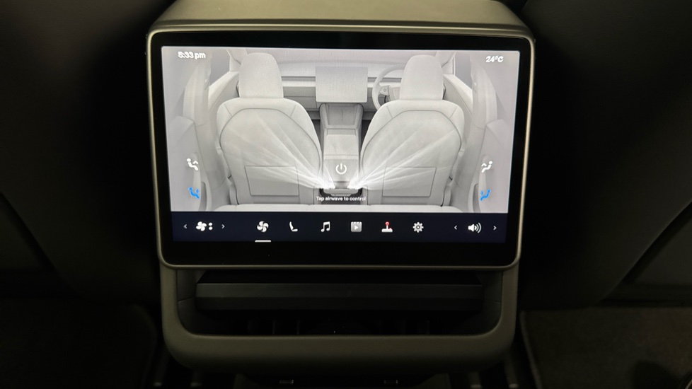 Tesla Model 3 Long Range AWD 85kWh 4dr Auto Electric Saloon - Image 21