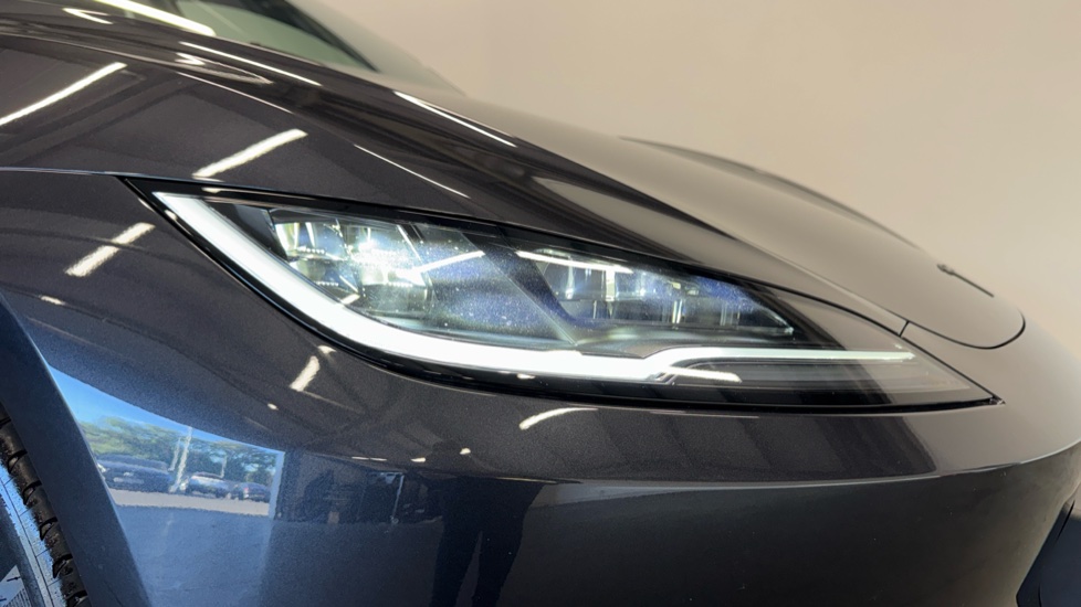 Tesla Model 3 Long Range AWD 85kWh 4dr Auto Electric Saloon - Image 43