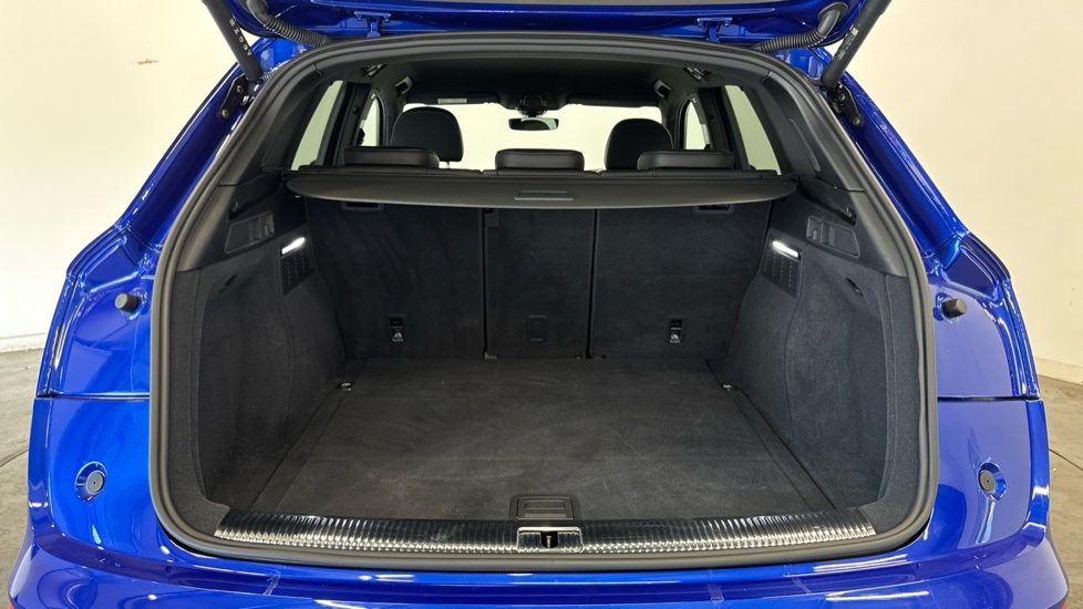 Audi Q5 40 TDI Quattro Edition 1 5dr S Tronic Diesel Estate - Image 4