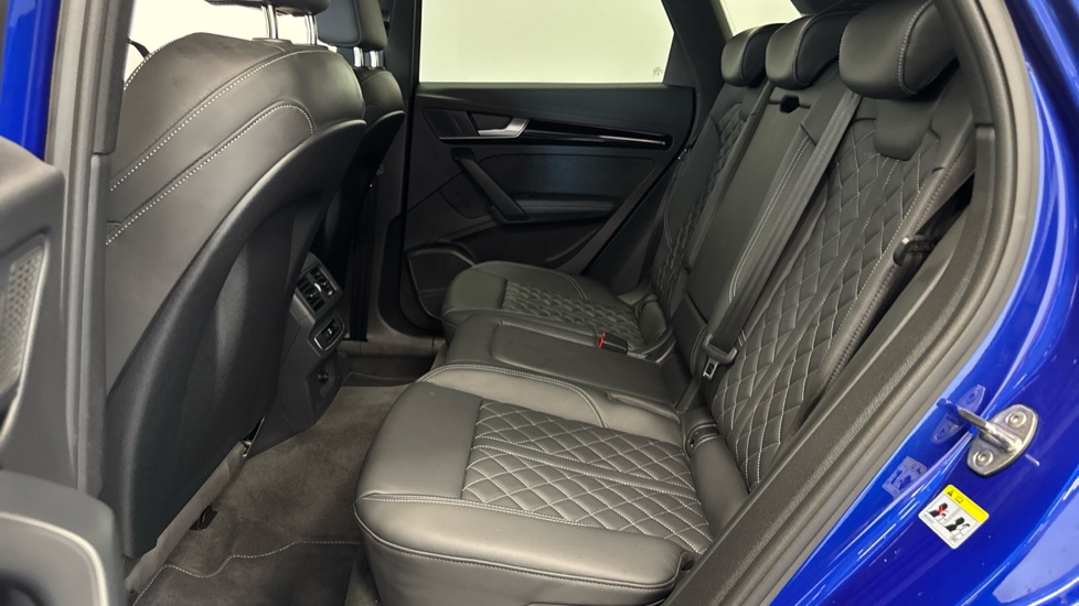 Audi Q5 40 TDI Quattro Edition 1 5dr S Tronic Diesel Estate - Image 16