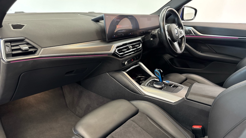 BMW i4 250kW eDrive40 M Sport 83.9kWh 5dr Auto Electric Hatchback - Image 9