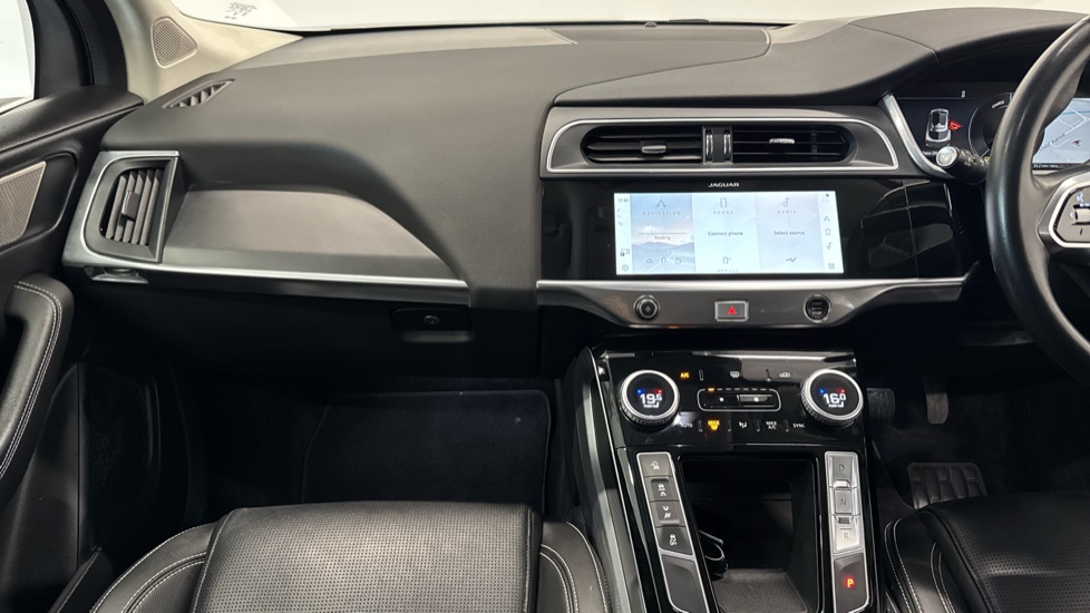 Jaguar I-Pace 294kW EV400 R-Dynamic S 90kWh 5dr Auto Electric Estate - Image 14
