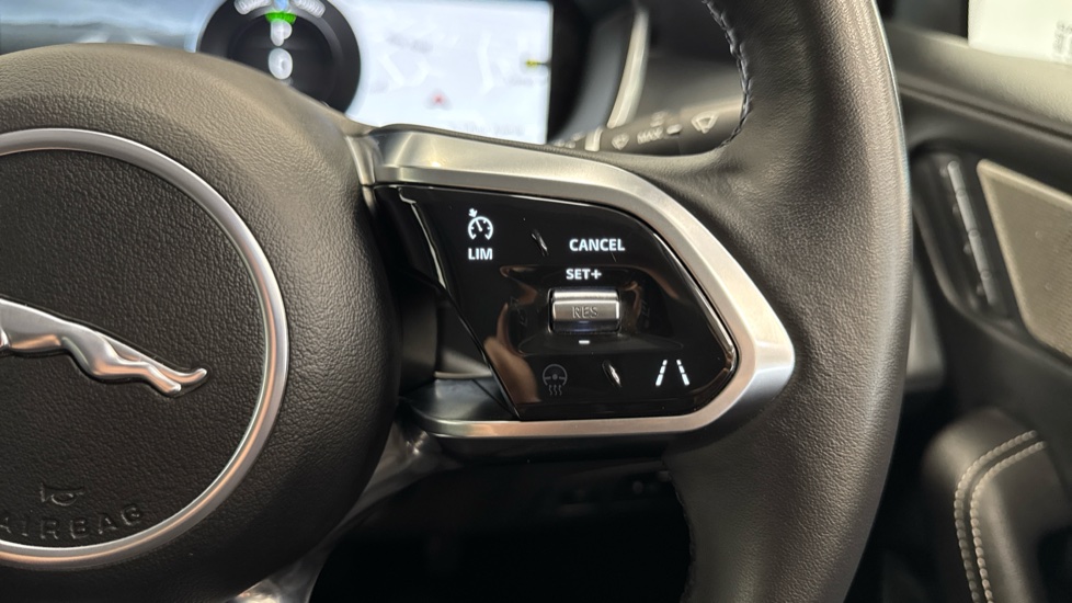 Jaguar I-Pace 294kW EV400 R-Dynamic S 90kWh 5dr Auto Electric Estate - Image 31