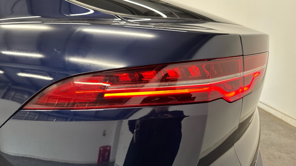 Jaguar I-Pace 294kW EV400 R-Dynamic S 90kWh 5dr Auto Electric Estate - Image 45
