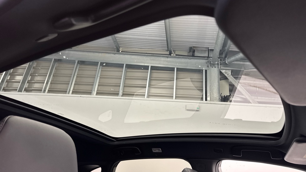 Nissan Qashqai 1.5 E-Power Tekna 5dr Auto Hybrid Hatchback - Image 24