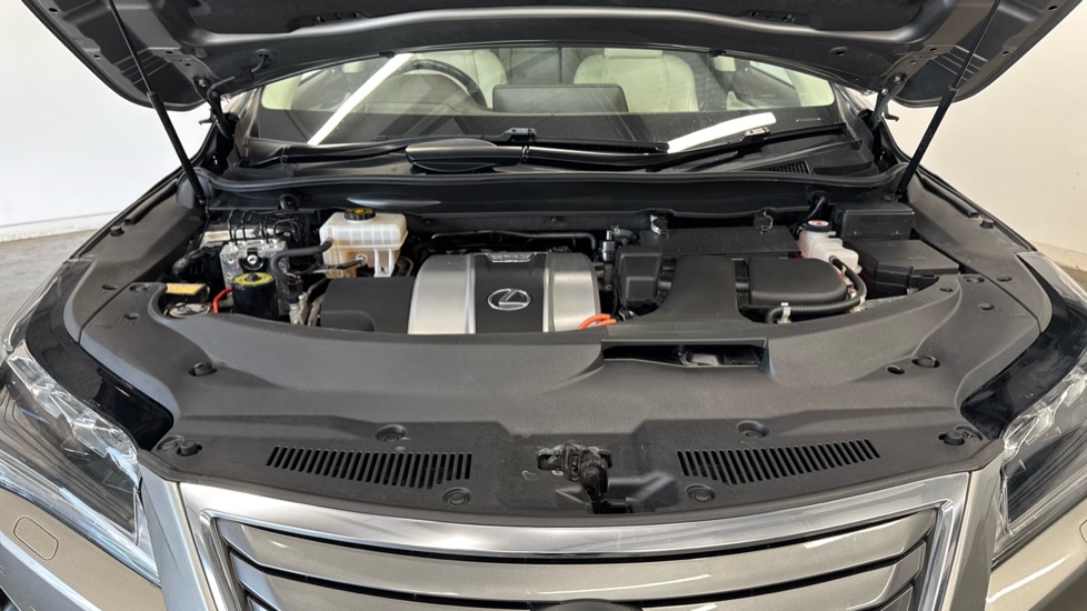 Lexus RX 450h L 3.5 Takumi 5dr CVT Hybrid Estate - Image 8
