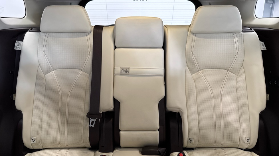 Lexus RX 450h L 3.5 Takumi 5dr CVT Hybrid Estate - Image 15