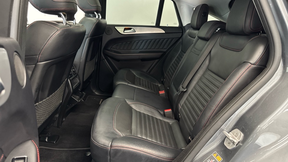 Mercedes-Benz GLE Coupe GLE 350d 4Matic AMG Line Premium Plus 5dr 9G-Tron Diesel Estate - Image 16