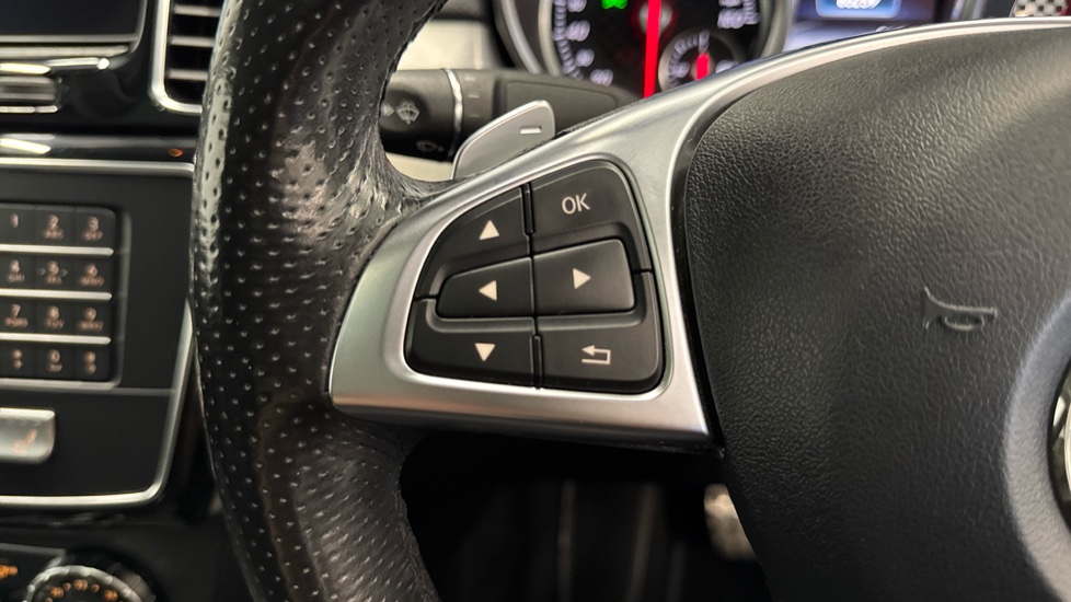 Mercedes-Benz GLE Coupe GLE 350d 4Matic AMG Line Premium Plus 5dr 9G-Tron Diesel Estate - Image 29