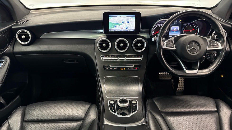 Mercedes-Benz GLC 250d 4Matic AMG Line Premium 5dr 9G-Tronic Diesel Estate - Image 10