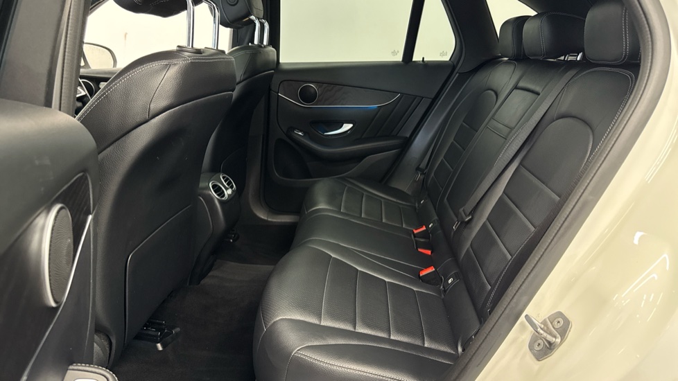Mercedes-Benz GLC 250d 4Matic AMG Line Premium 5dr 9G-Tronic Diesel Estate - Image 16