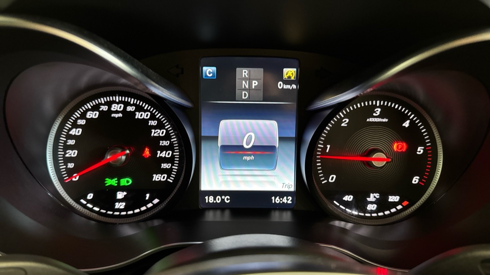 Mercedes-Benz GLC 250d 4Matic AMG Line Premium 5dr 9G-Tronic Diesel Estate - Image 18