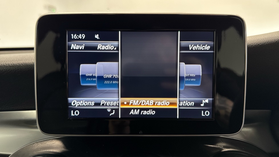 Mercedes-Benz GLC 250d 4Matic AMG Line Premium 5dr 9G-Tronic Diesel Estate - Image 41