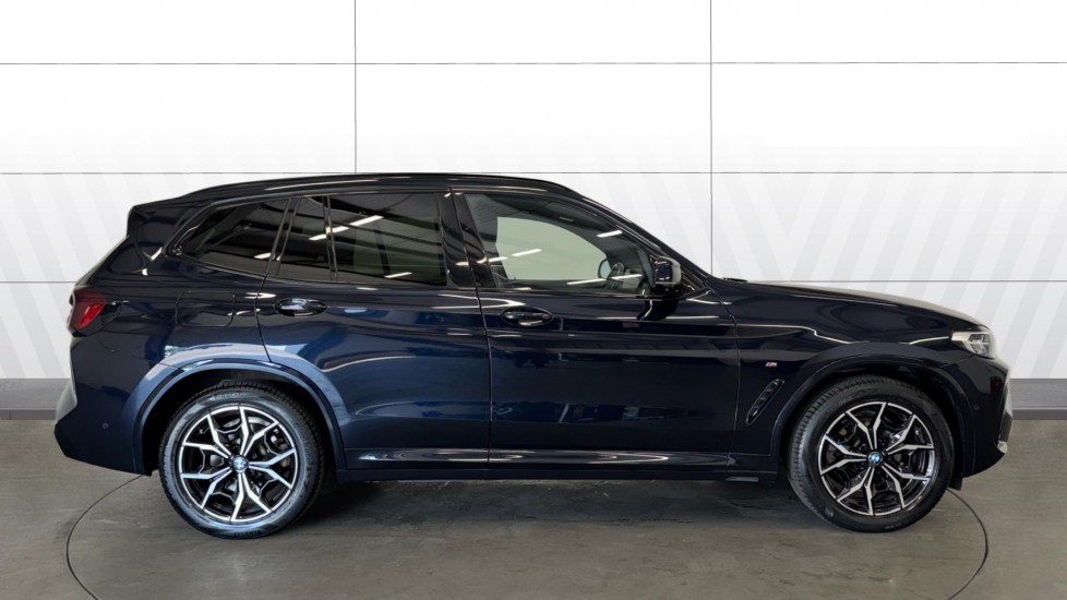 BMW X3 xDrive20i MHT M Sport 5dr Step Auto Petrol Estate - Image 5