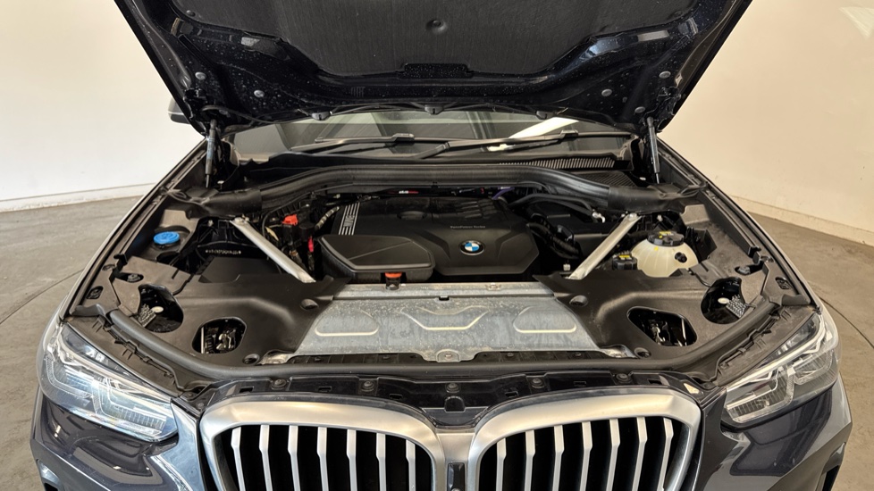 BMW X3 xDrive20i MHT M Sport 5dr Step Auto Petrol Estate - Image 8