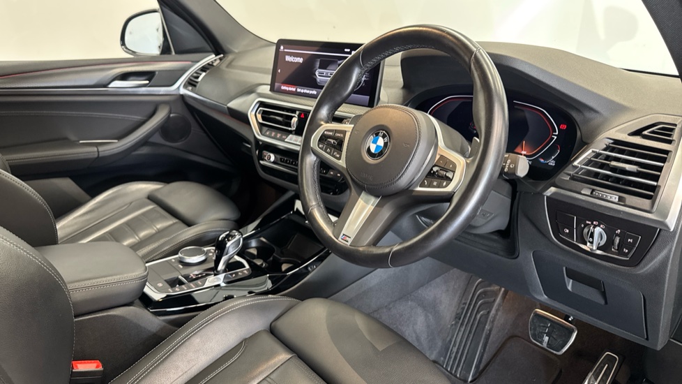 BMW X3 xDrive20i MHT M Sport 5dr Step Auto Petrol Estate - Image 11