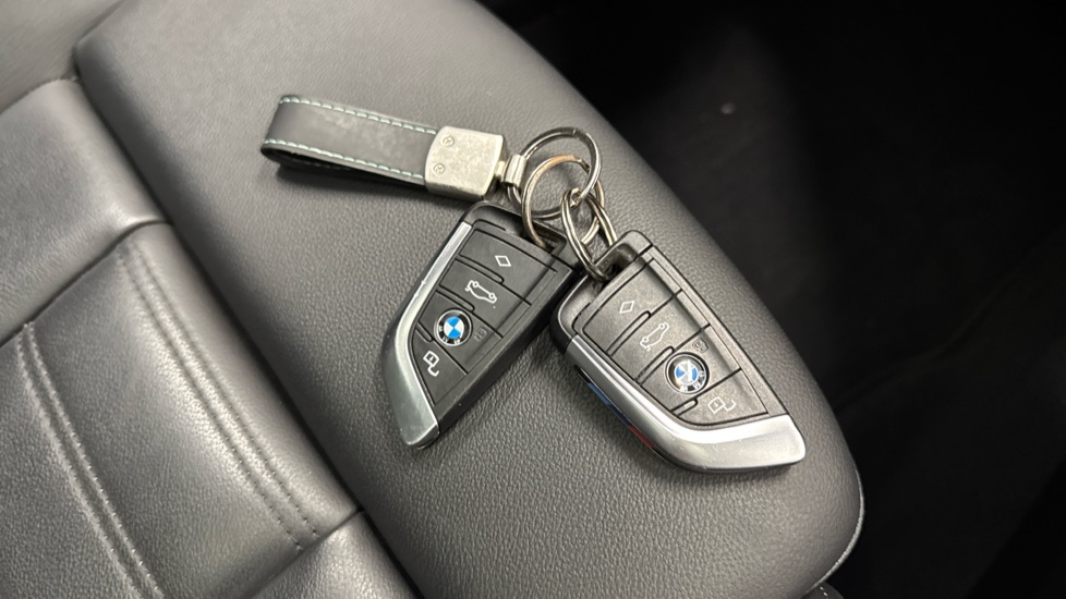 BMW X3 xDrive20i MHT M Sport 5dr Step Auto Petrol Estate - Image 20
