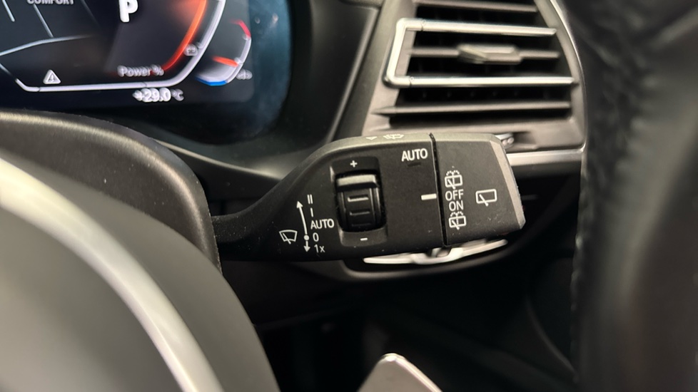 BMW X3 xDrive20i MHT M Sport 5dr Step Auto Petrol Estate - Image 35