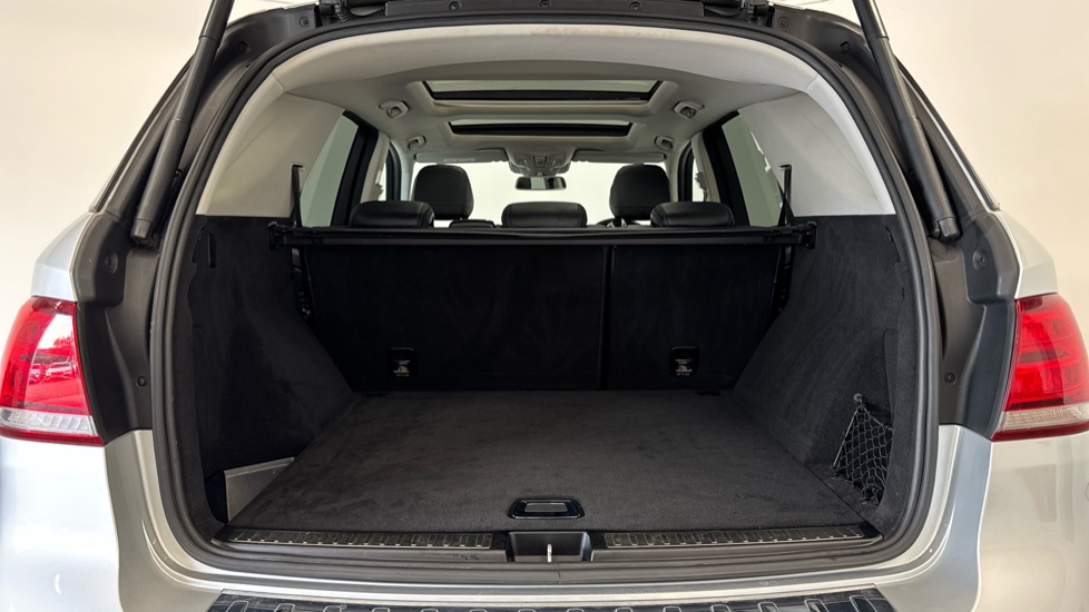 Mercedes-AMG GLE 43 4Matic Premium 5dr 9G-Tronic Petrol Estate - Image 4