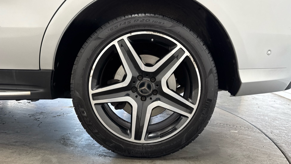 Mercedes-AMG GLE 43 4Matic Premium 5dr 9G-Tronic Petrol Estate - Image 7