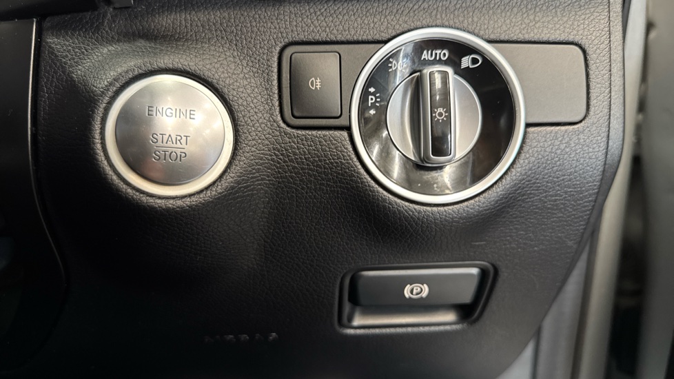 Mercedes-AMG GLE 43 4Matic Premium 5dr 9G-Tronic Petrol Estate - Image 28