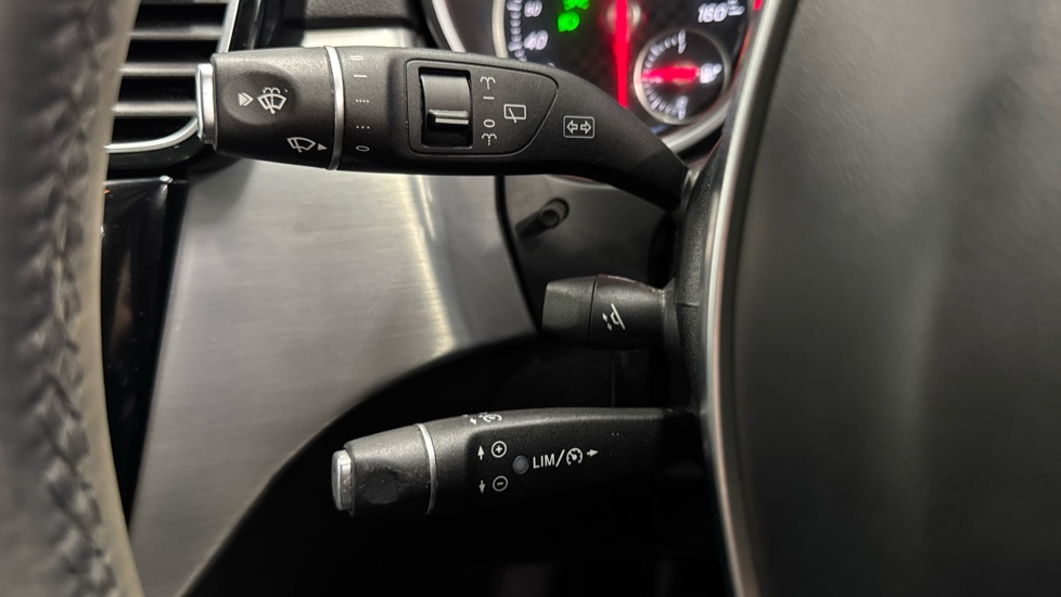 Mercedes-AMG GLE 43 4Matic Premium 5dr 9G-Tronic Petrol Estate - Image 31