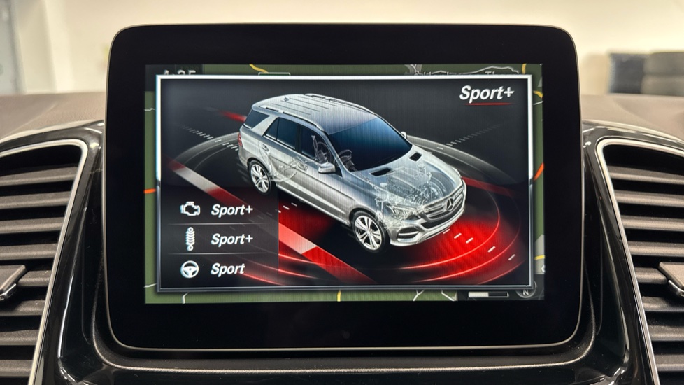 Mercedes-AMG GLE 43 4Matic Premium 5dr 9G-Tronic Petrol Estate - Image 41