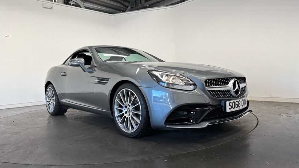 Mercedes-Benz SLC 180 AMG Line 2dr Petrol Roadster - Image 42