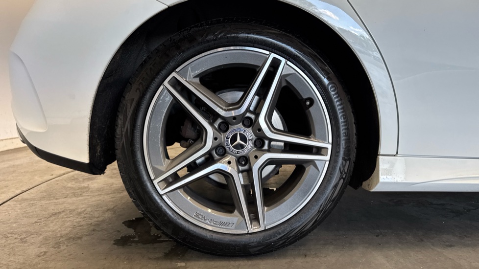 Mercedes-Benz A-Class A180 AMG Line 5dr Petrol Hatchback - Image 7