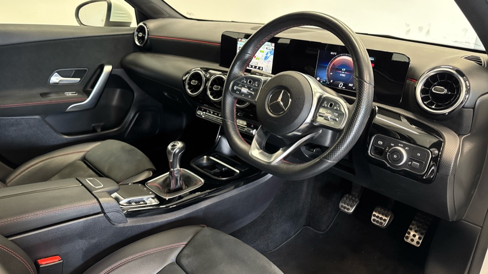 Mercedes-Benz A-Class A180 AMG Line 5dr Petrol Hatchback - Image 11