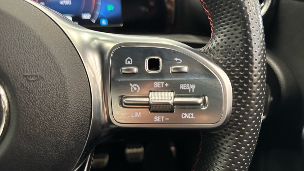 Mercedes-Benz A-Class A180 AMG Line 5dr Petrol Hatchback - Image 28
