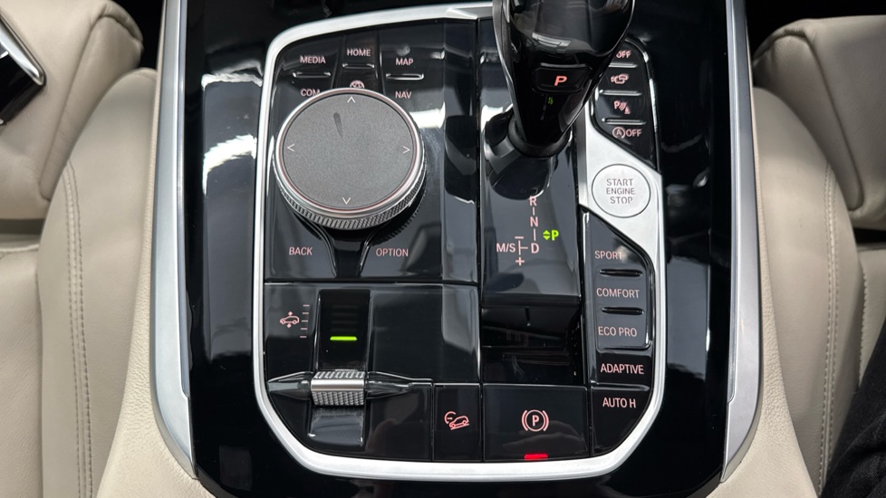 BMW X5 xDrive30d M Sport 5dr Auto Diesel Estate - Image 34