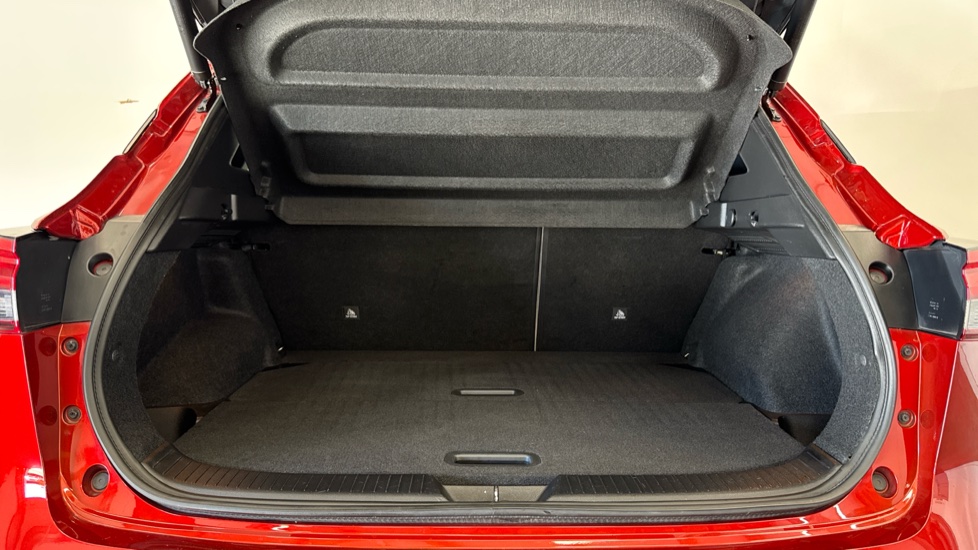 Nissan Qashqai 1.3 DiG-T MH Tekna 5dr Petrol Hatchback - Image 4