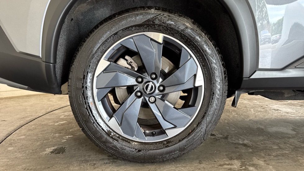 Nissan X-Trail 1.5 E-Power E-4orce 213 Acenta Premium 5dr Auto Hybrid Station Wagon - Image 7