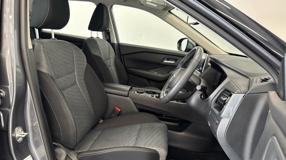 Nissan X-Trail 1.5 E-Power E-4orce 213 Acenta Premium 5dr Auto Hybrid Station Wagon - Image 25