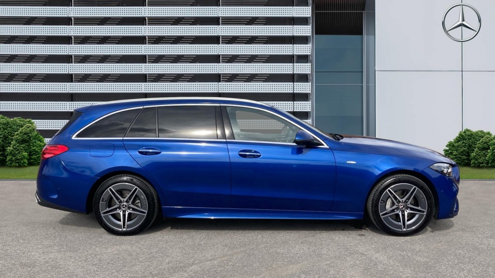 Mercedes-Benz C-Class C300e AMG Line Premium [Pan Roof] 5dr 9G-Tronic Estate - Image 5