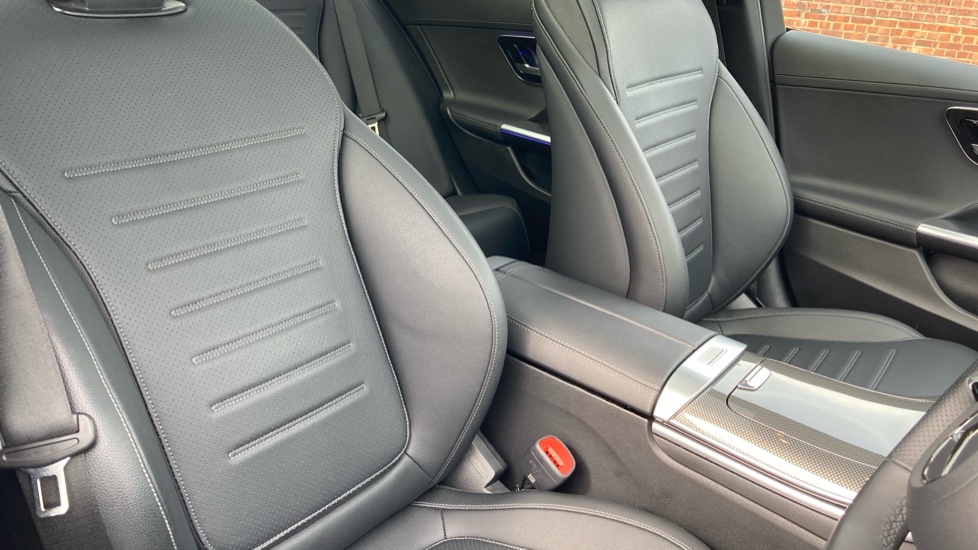 Mercedes-Benz C-Class C300e AMG Line Premium [Pan Roof] 5dr 9G-Tronic Estate - Image 30