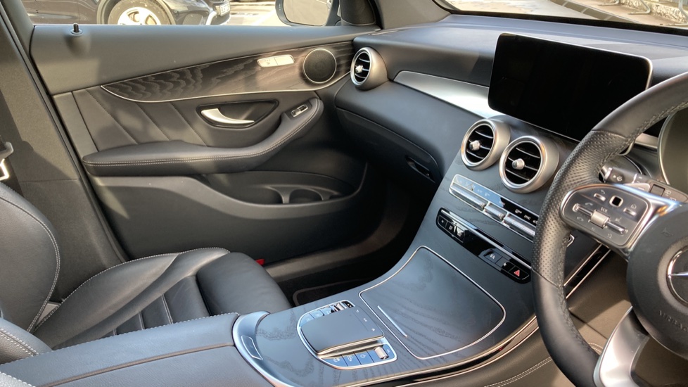 Mercedes-Benz GLC 220d 4Matic AMG Line Premium 5dr 9G-Tronic Diesel Estate - Image 14