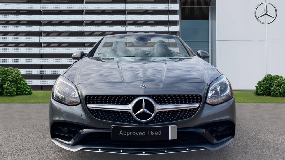 Mercedes-Benz SLC 300 AMG Line 2dr 9G-Tronic Petrol Roadster - Image 3