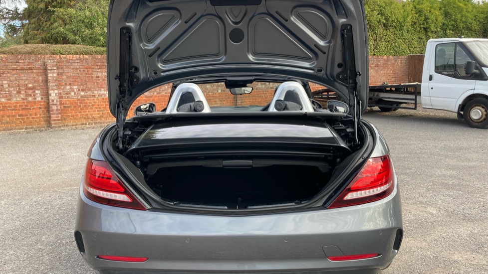 Mercedes-Benz SLC 300 AMG Line 2dr 9G-Tronic Petrol Roadster - Image 4