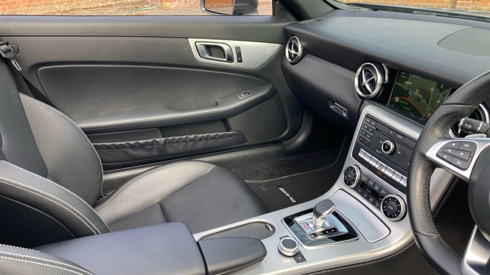 Mercedes-Benz SLC 300 AMG Line 2dr 9G-Tronic Petrol Roadster - Image 14