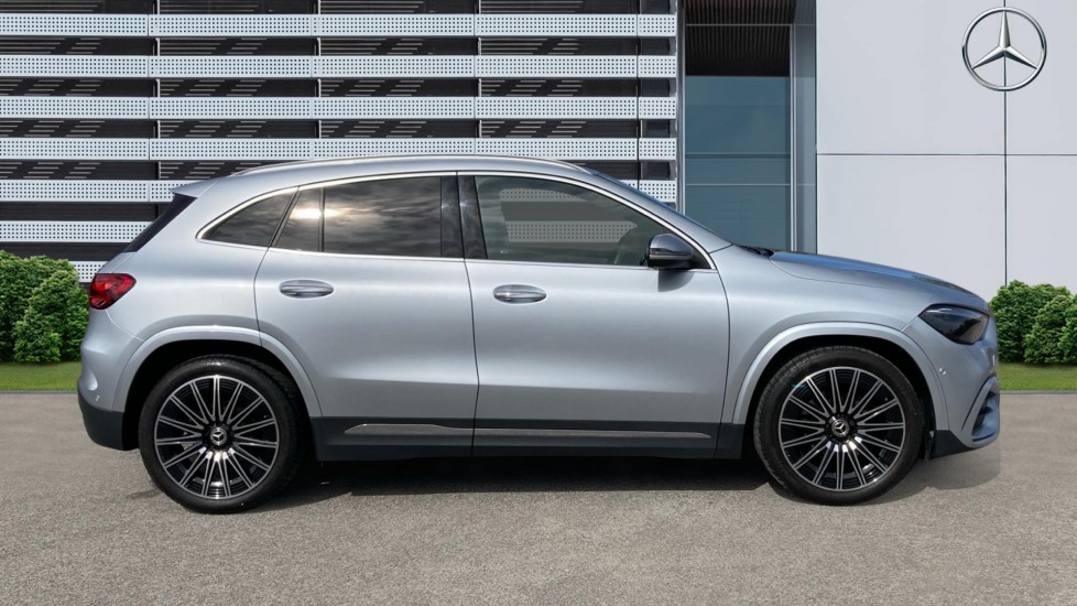 Mercedes-Benz GLA 200 AMG Line Premium 5dr Auto Petrol Hatchback - Image 5
