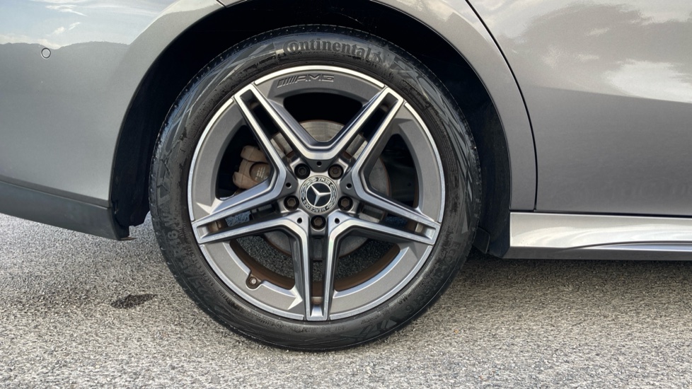 Mercedes-Benz CLA 180 AMG Line Premium Plus 5dr Tip Auto Petrol Estate - Image 7