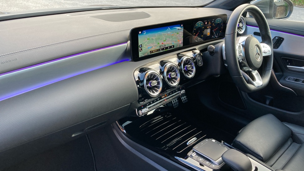 Mercedes-Benz CLA 180 AMG Line Premium Plus 5dr Tip Auto Petrol Estate - Image 9