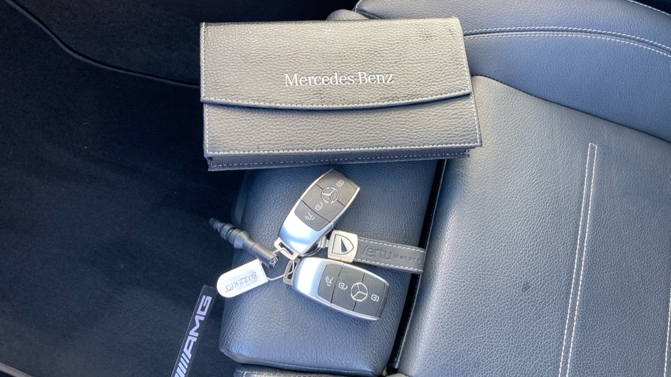 Mercedes-Benz CLA 180 AMG Line Premium Plus 5dr Tip Auto Petrol Estate - Image 19