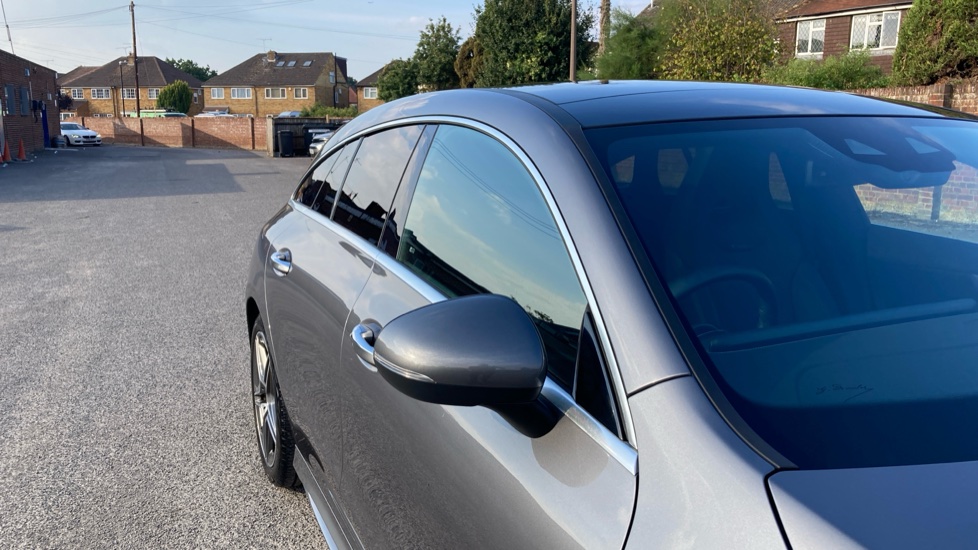 Mercedes-Benz CLA 180 AMG Line Premium Plus 5dr Tip Auto Petrol Estate - Image 23